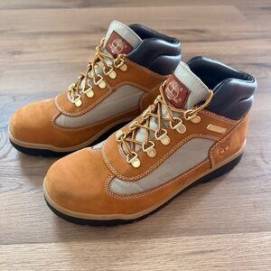 Timberland Boys Field Boot Hiker Boots Wheat
Beige Lace Up Size 6.5